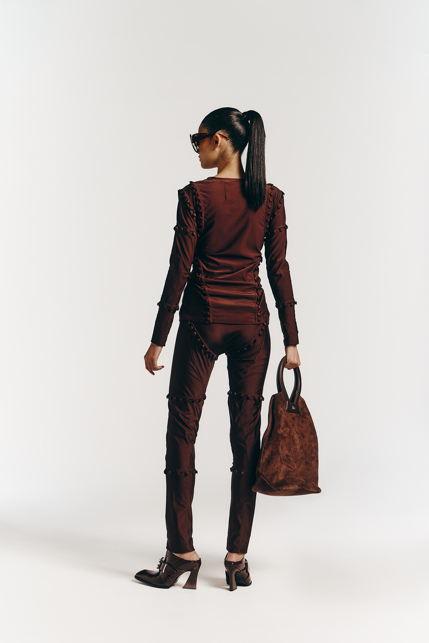 Unbutton Legging in Brown Lycra