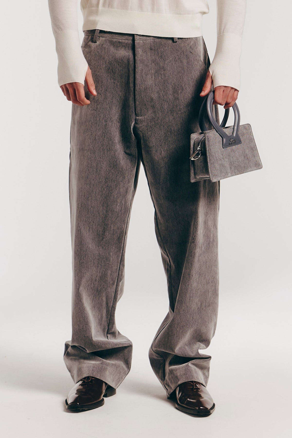 Farmer Pant in Grey Enzyme Denim