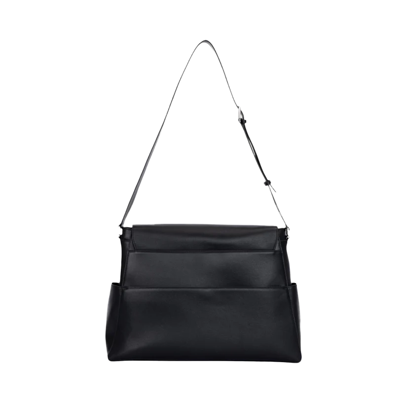 Cam Messenger in Smooth Black Leather