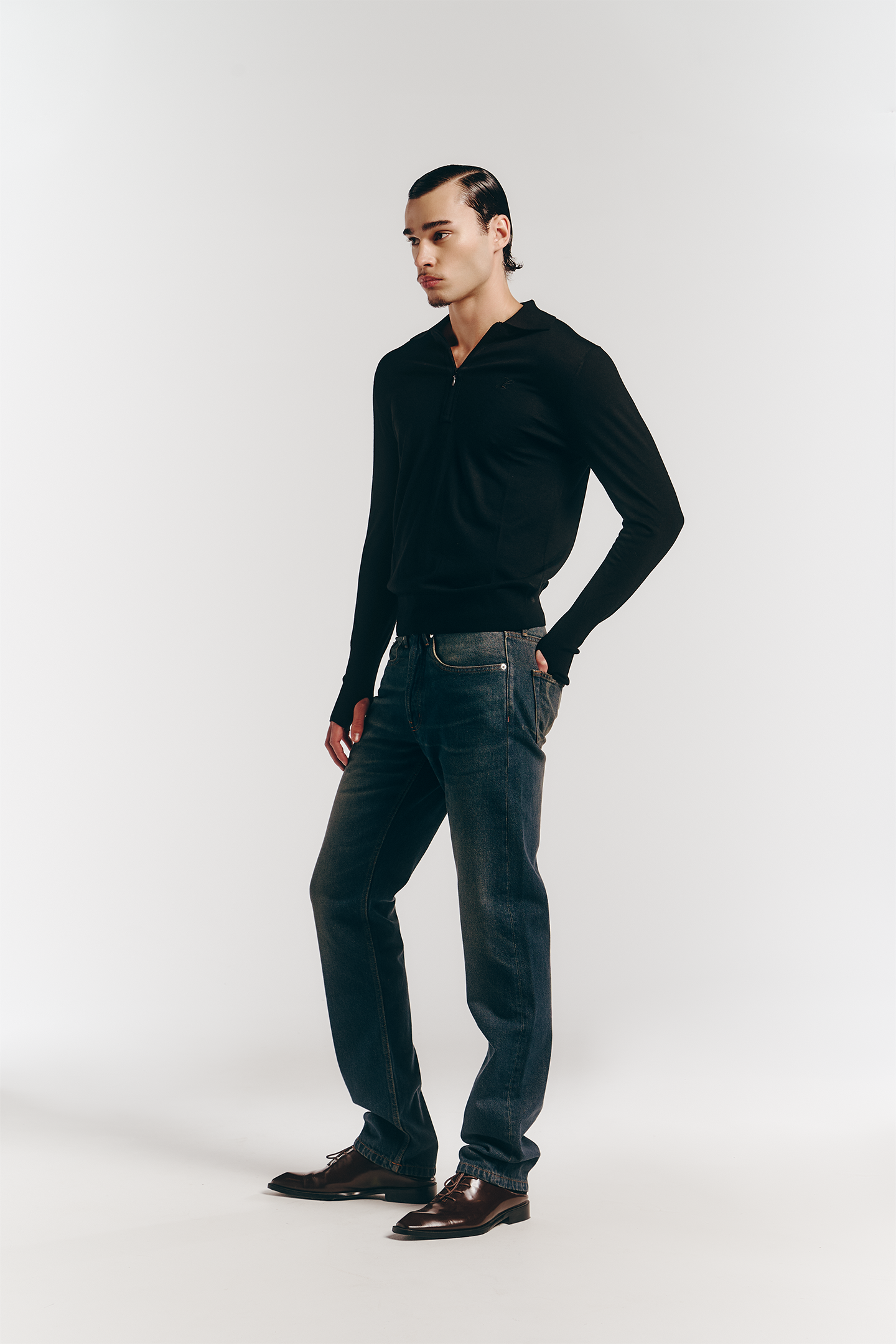 Diamond Denim in Dark Wash
